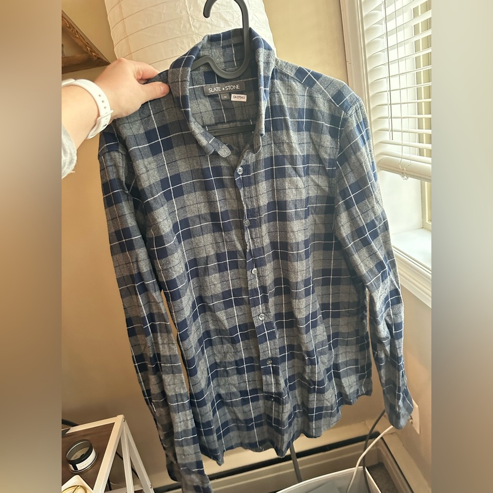 Slate & Stone Plaid Long Sleeve Button Down Top